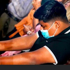 Meet your Posher, Jostin